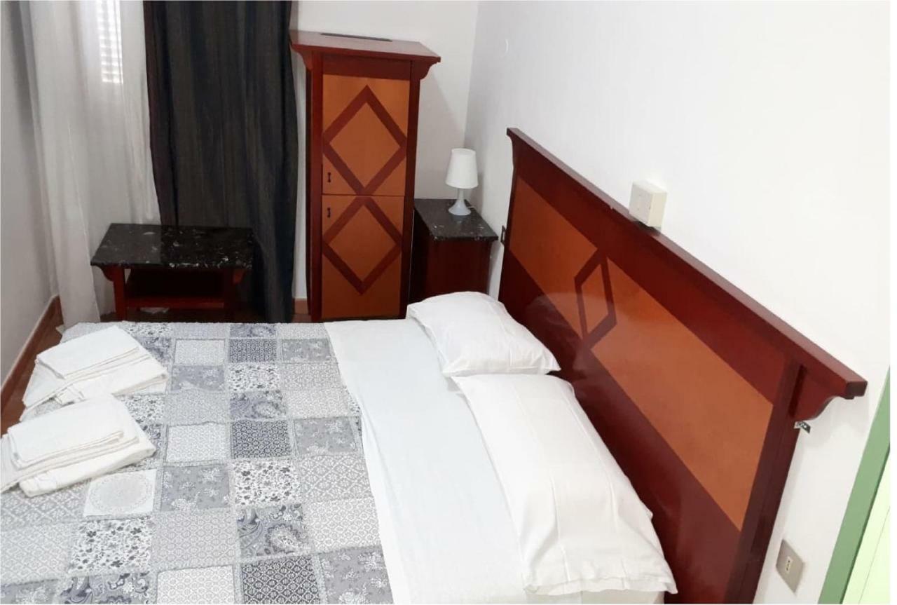 Hotel Stella Follonica Bagian luar foto