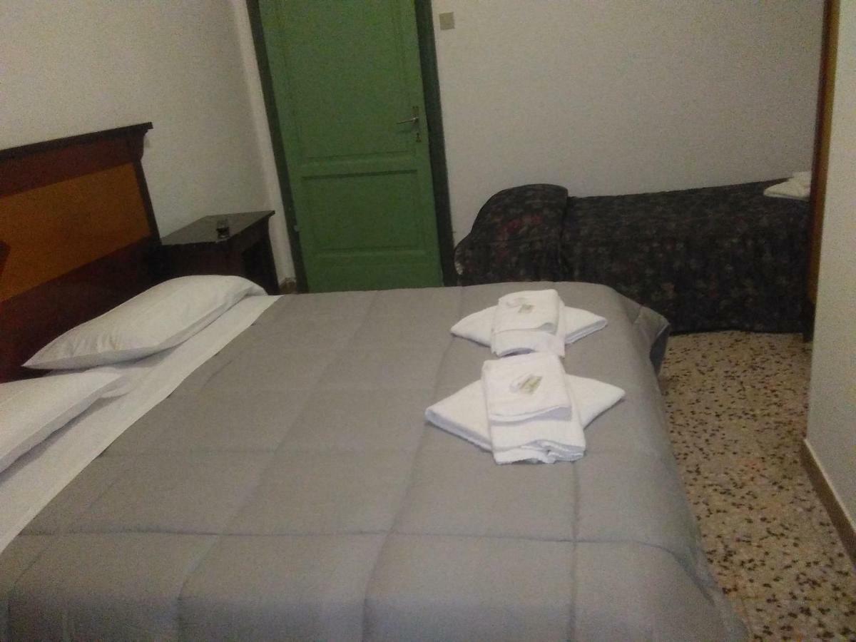 Hotel Stella Follonica Bagian luar foto