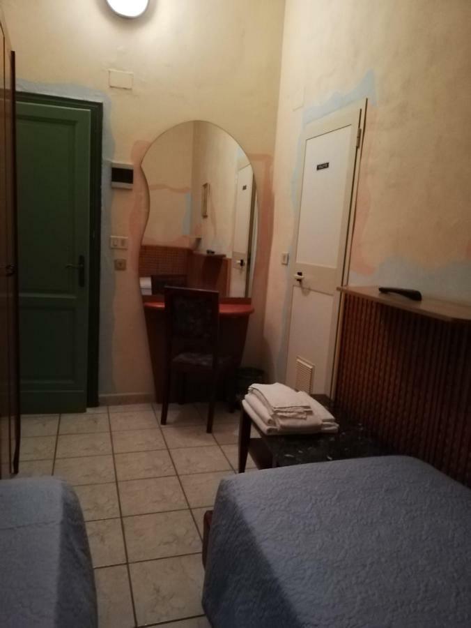 Hotel Stella Follonica Bagian luar foto